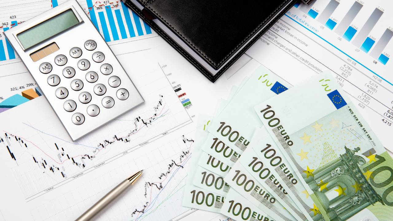 rekenmachine 100 euro biljetten financieringsopties voor dagbesteding
